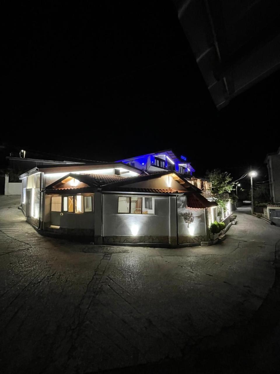 Katalea Apartment